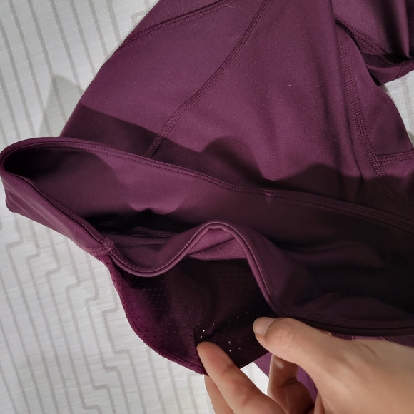 Fabletics Shiny Burgundy Leggings- Small - Picture 6 of 6